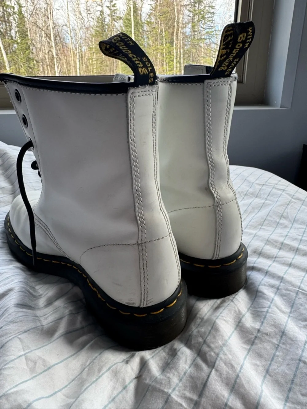 Dr. Martens White 8-Eye Lace-Up 1460 Combat Boots with Yellow Welt Stitching - Picture 5 of 5